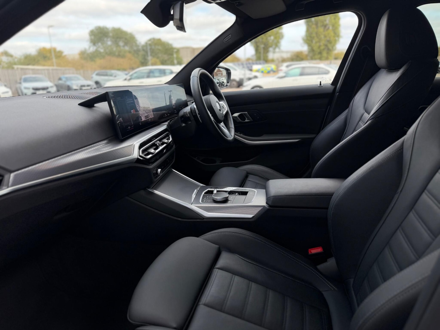 Used BMW 3 Series 2024 for sale - 76086103: Photo 8