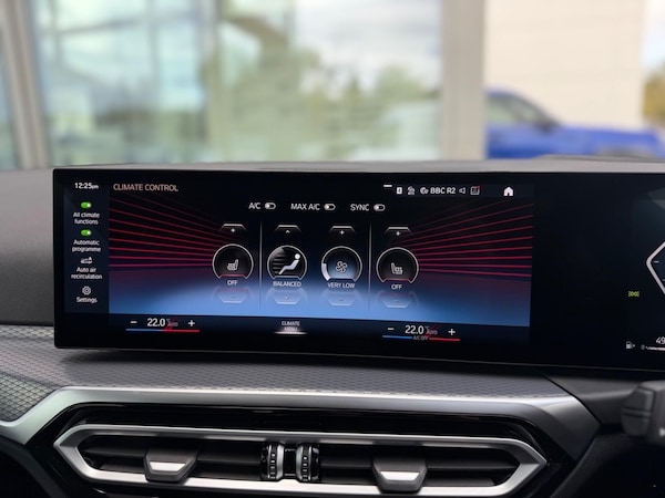 Used BMW 3 Series 2024 for sale - 76086103: Photo 9