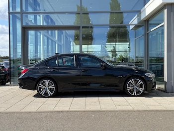 Used BMW 3 Series 2021 for sale - 75432430: Photo