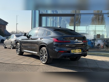 Used BMW X4 2021 for sale - 77755137: Photo