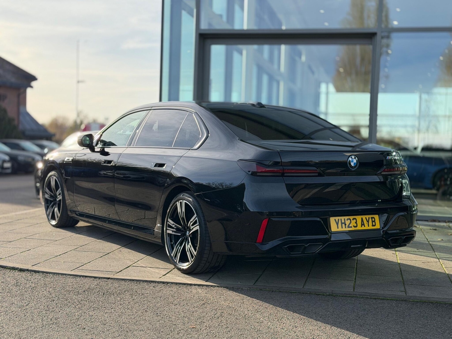 Used BMW 7 Series 2023 for sale - 76625088: Photo 2