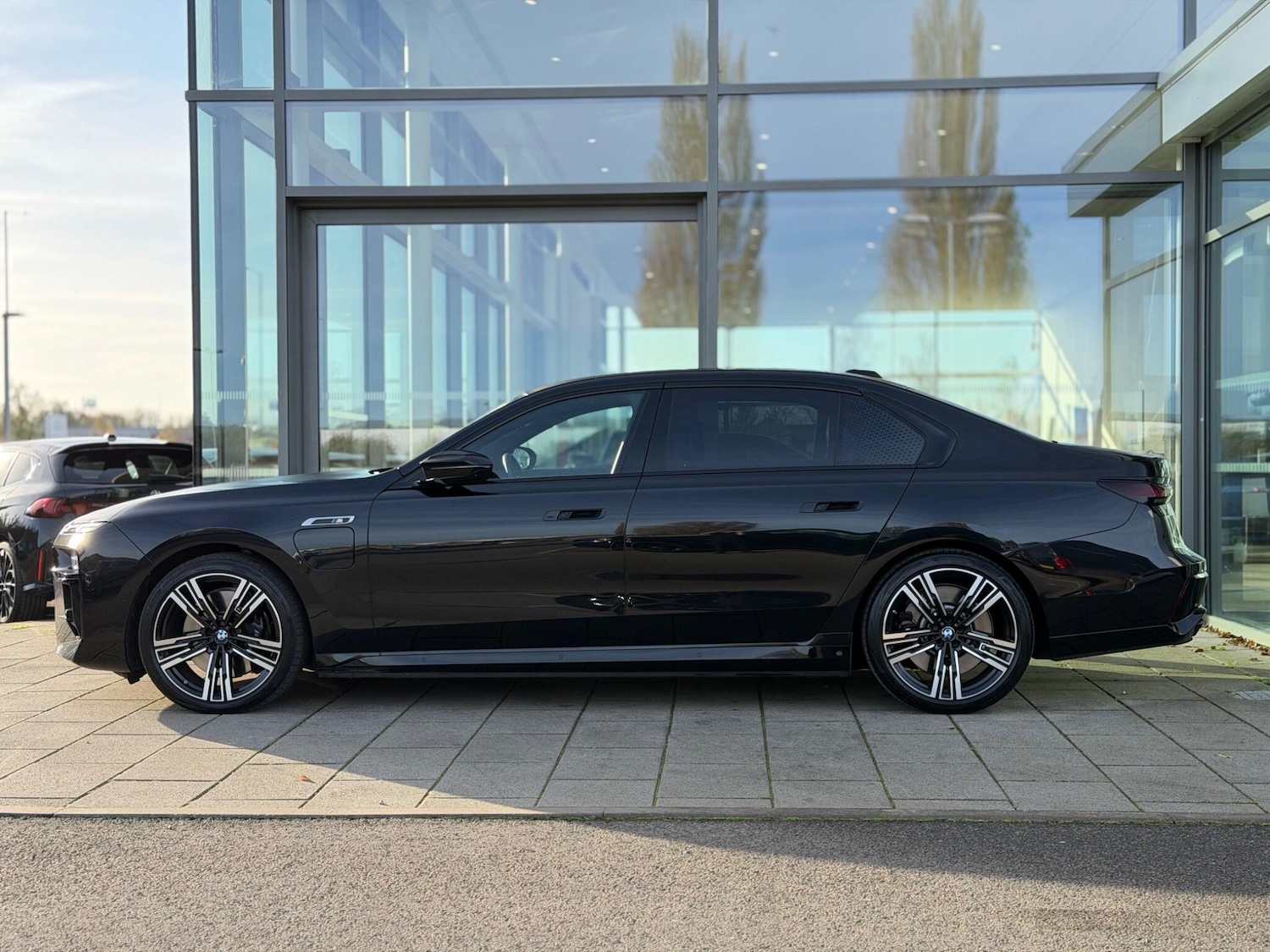 Used BMW 7 Series 2023 for sale - 76625088: Photo 4