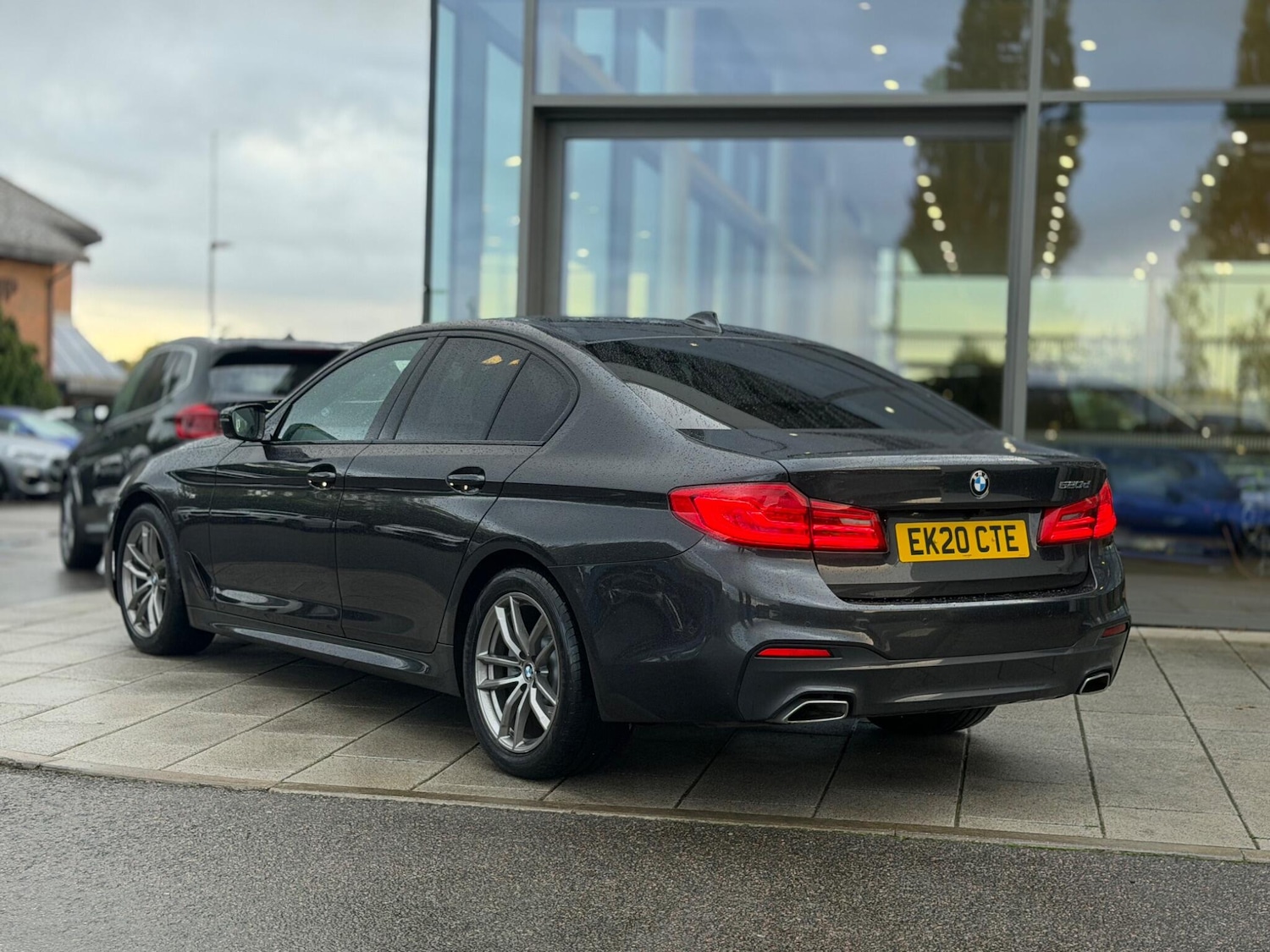 Used BMW 5 Series 2020 for sale - 76261148: Photo 2