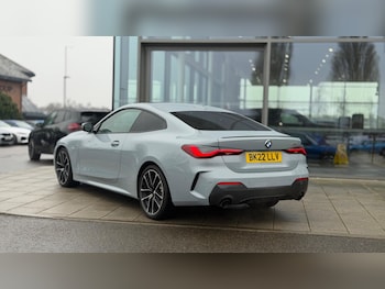 Used BMW 4 Series 2022 for sale - 77457350: Photo