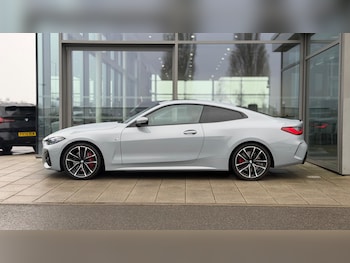 Used BMW 4 Series 2022 for sale - 77457350: Photo