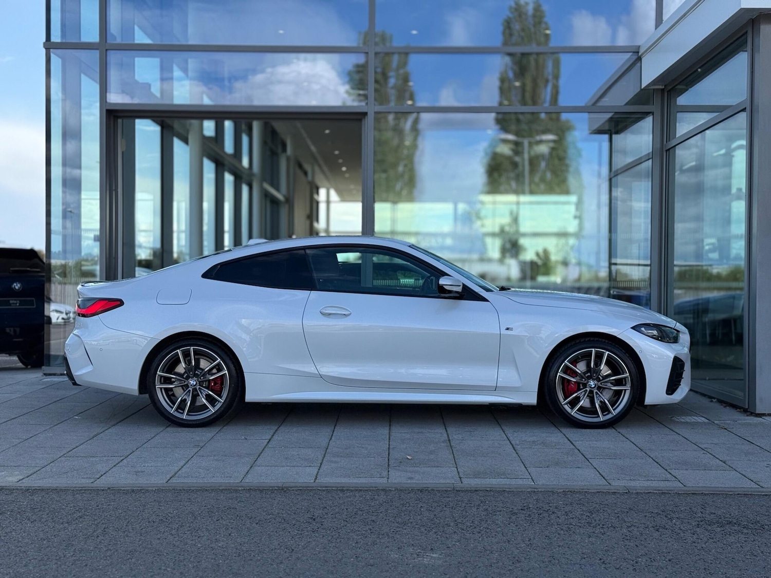 Used BMW 4 Series 2023 for sale - 75901507: Photo 3