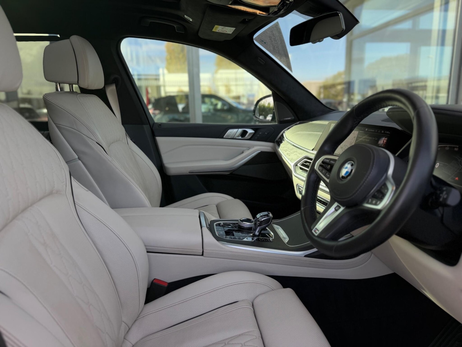 Used BMW X7 2021 for sale - 76937206: Photo 12