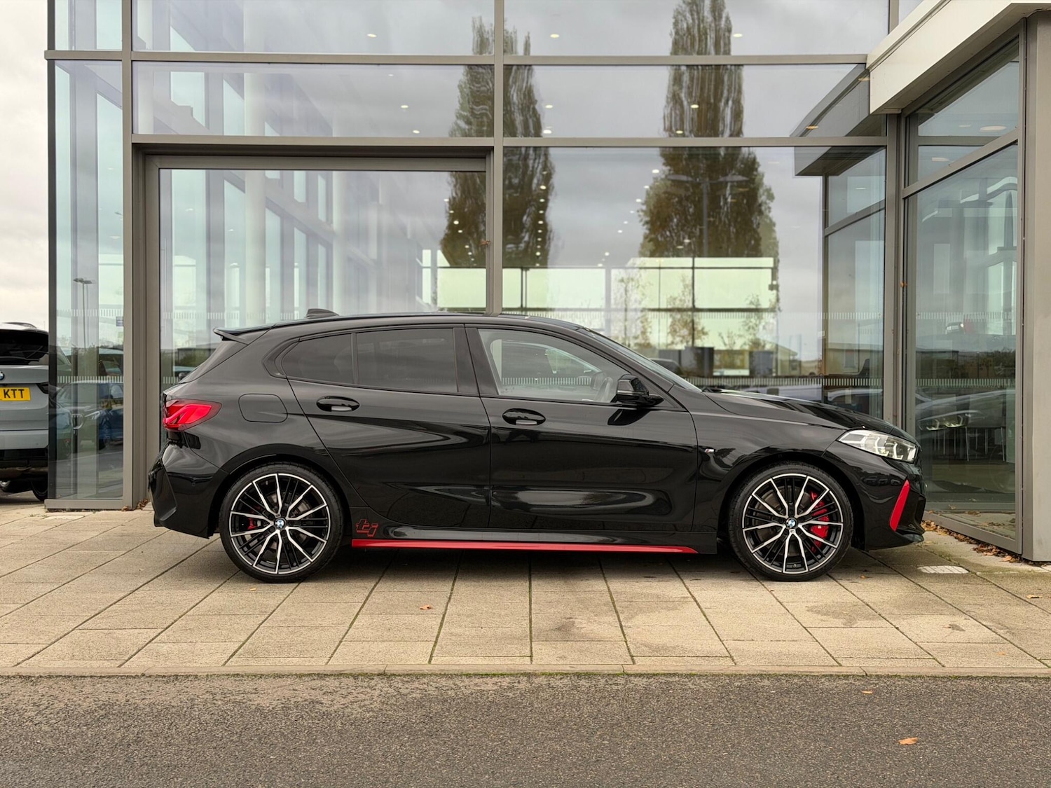 Used BMW 1 Series 2023 for sale - 76419854: Photo 3