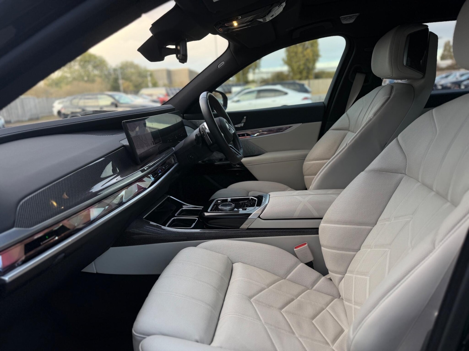 Used BMW 7 Series 2025 for sale - 76359770: Photo 8