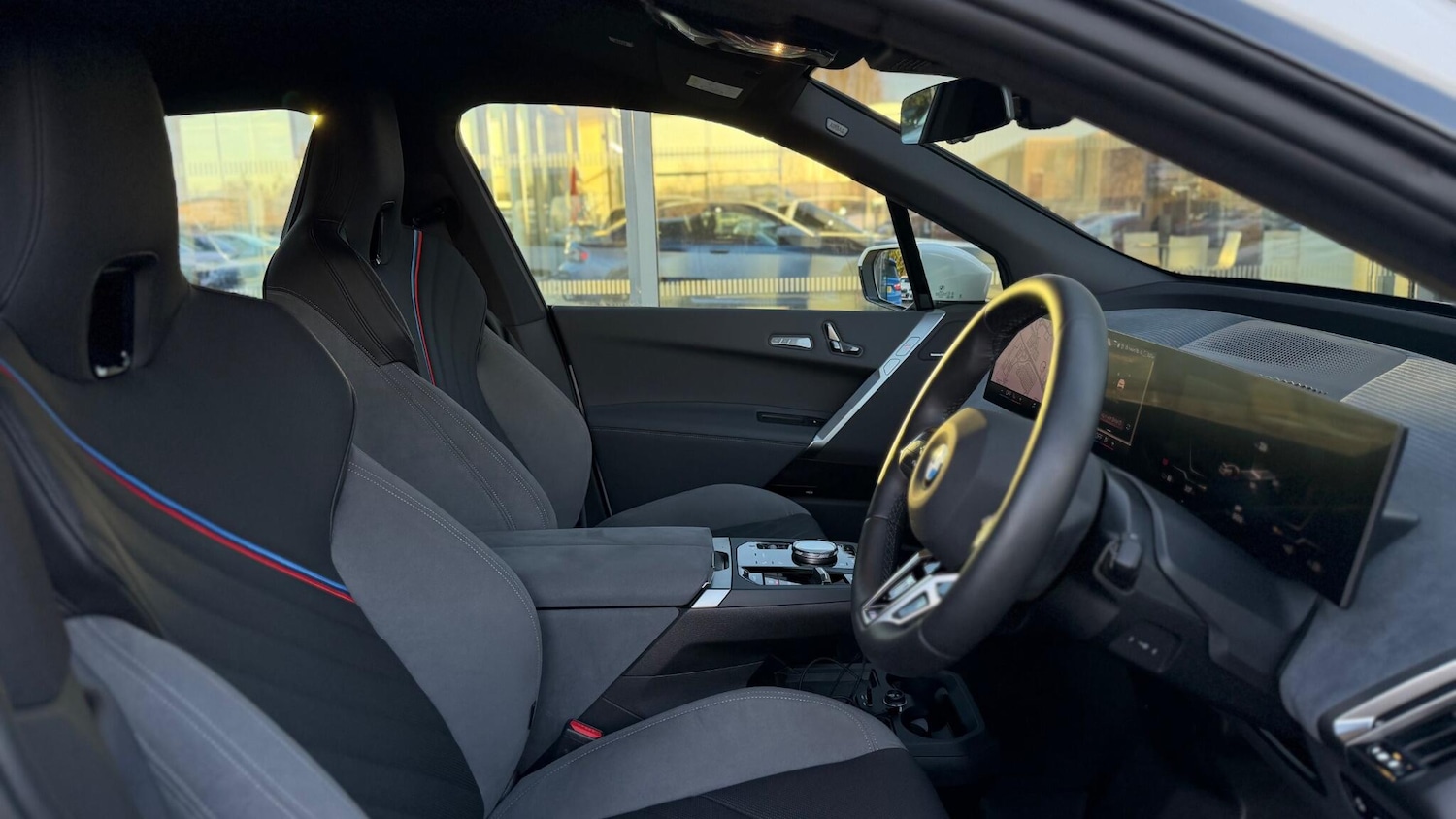 Used BMW iX 2025 for sale - 77124666: Photo 12