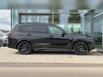 Used BMW X7 2025 for sale - 78811072: Photo