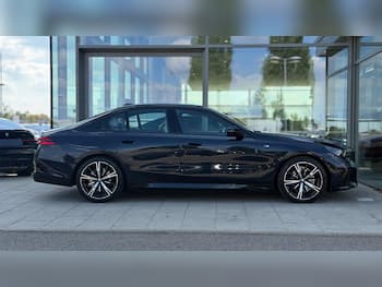 Used BMW 5 Series 2023 for sale - 79633314: Photo