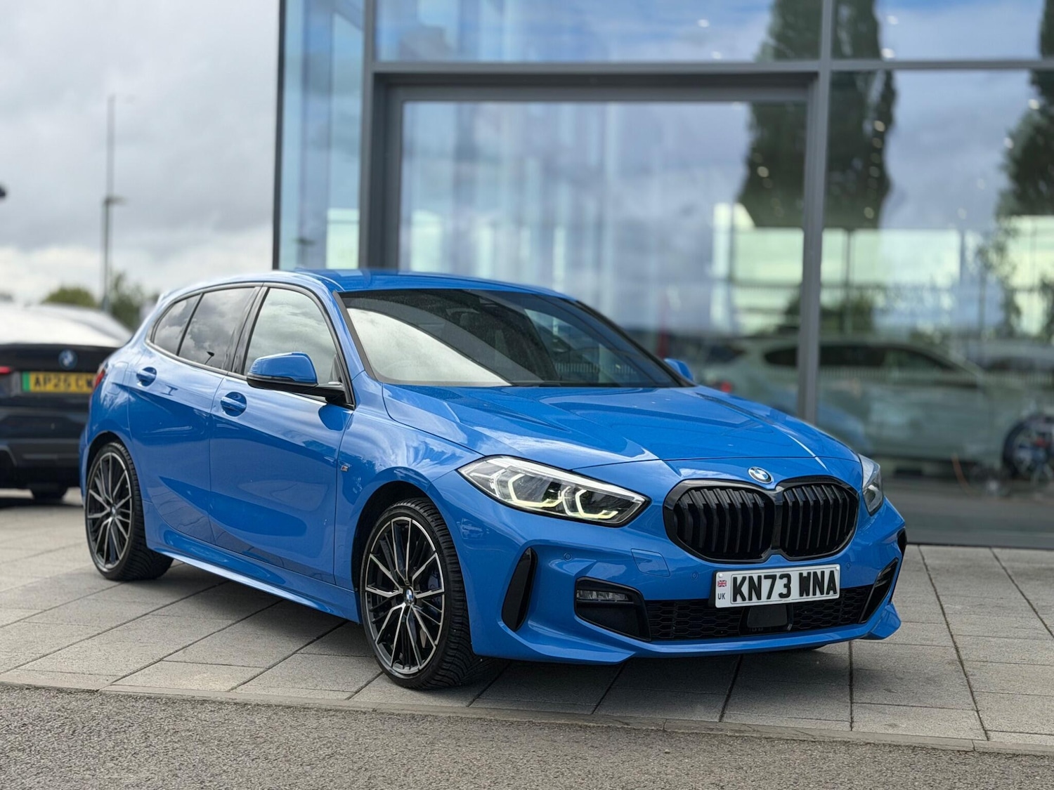Used BMW 1 Series 2023 for sale - 76017686: Photo 1