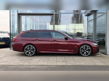 Used BMW 5 Series 2022 for sale - 77132754: Photo