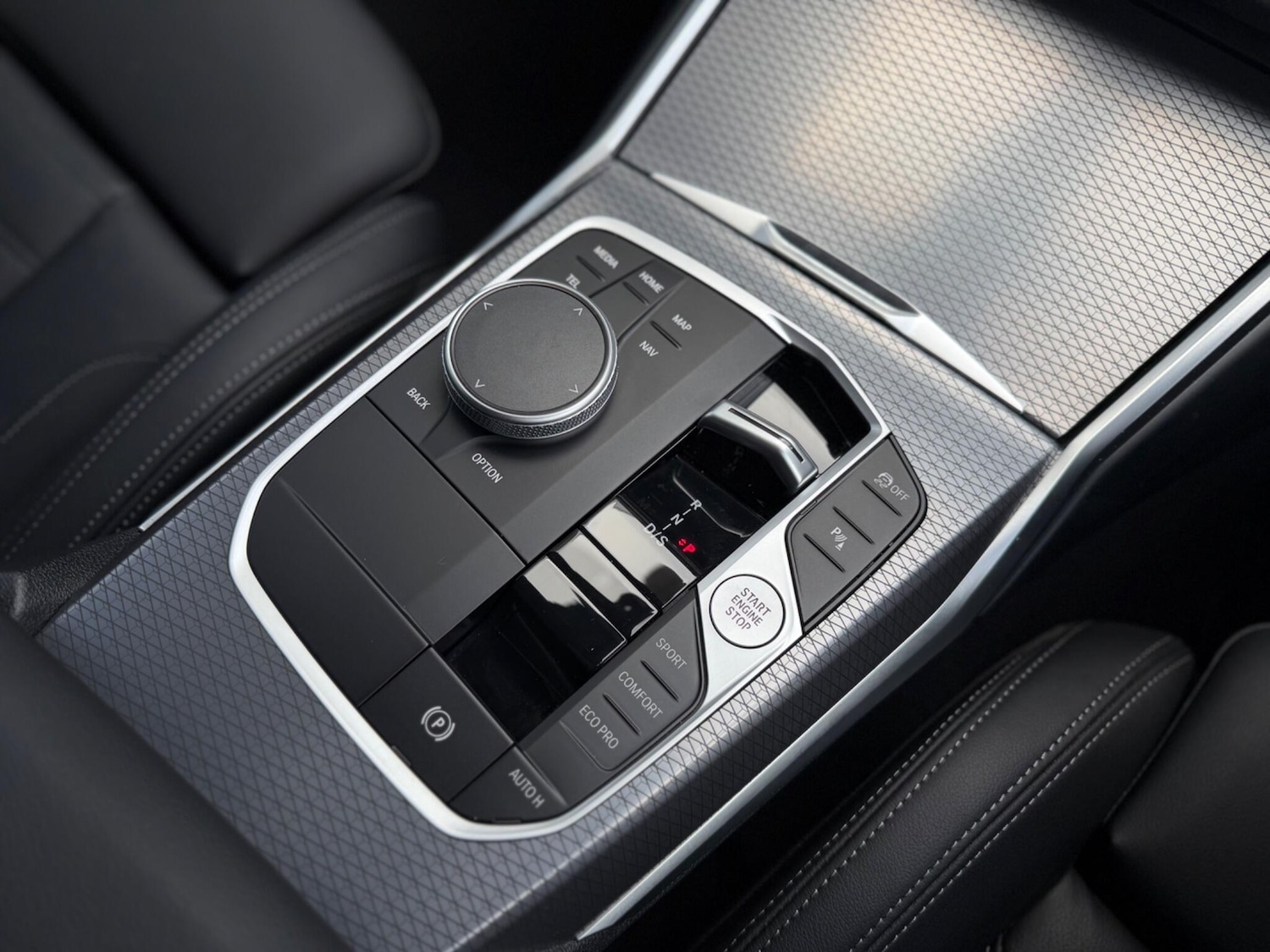 Used BMW 3 Series 2024 for sale - 77332577: Photo 11