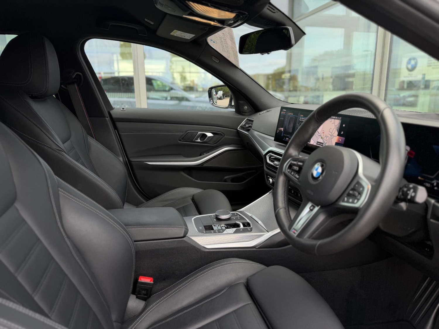 Used BMW 3 Series 2024 for sale - 77332577: Photo 12