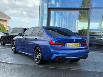 Used BMW 3 Series 2021 for sale - 75966476: Photo