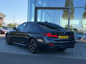Used BMW 5 Series 2020 for sale - 75992366: Photo 2