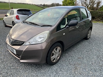 Used Honda Jazz 2011 for sale - 77359678: Photo
