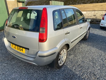 Used Ford Fusion 2003 for sale - 76729451: Photo