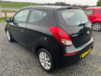 Used Hyundai i20 2013 for sale - 77659488: Photo