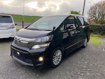 Used Toyota Vellfire 2014 for sale - 76073302: Photo