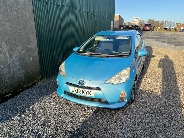 Used Toyota Aqua 2023 for sale - 77009169: Photo 1