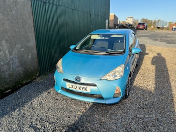 Toyota Aqua feature image