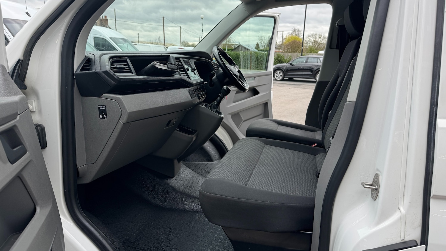 Used Volkswagen Transporter 2021 for sale - 78133650: Photo 12