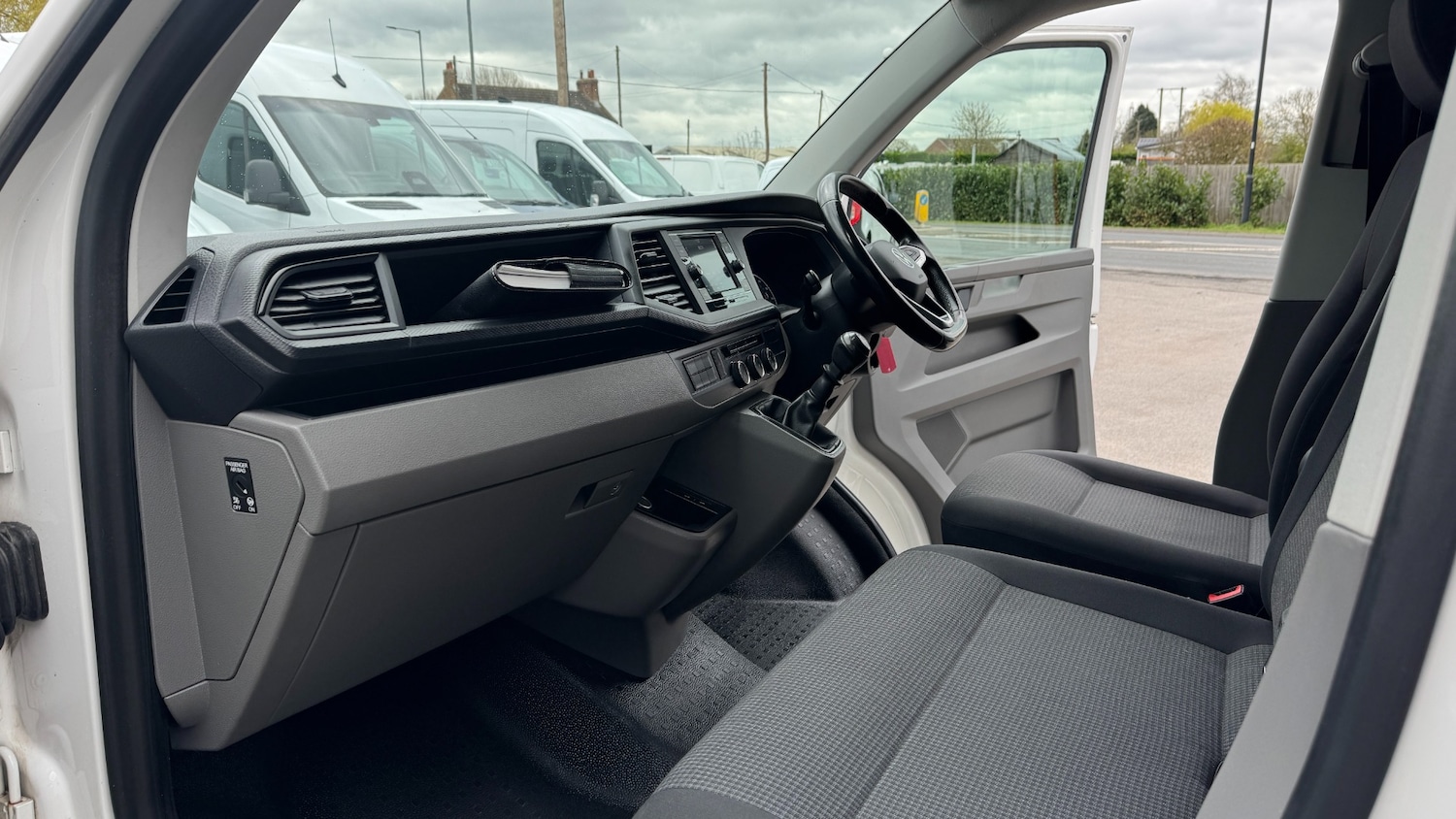 Used Volkswagen Transporter 2021 for sale - 78133650: Photo 13