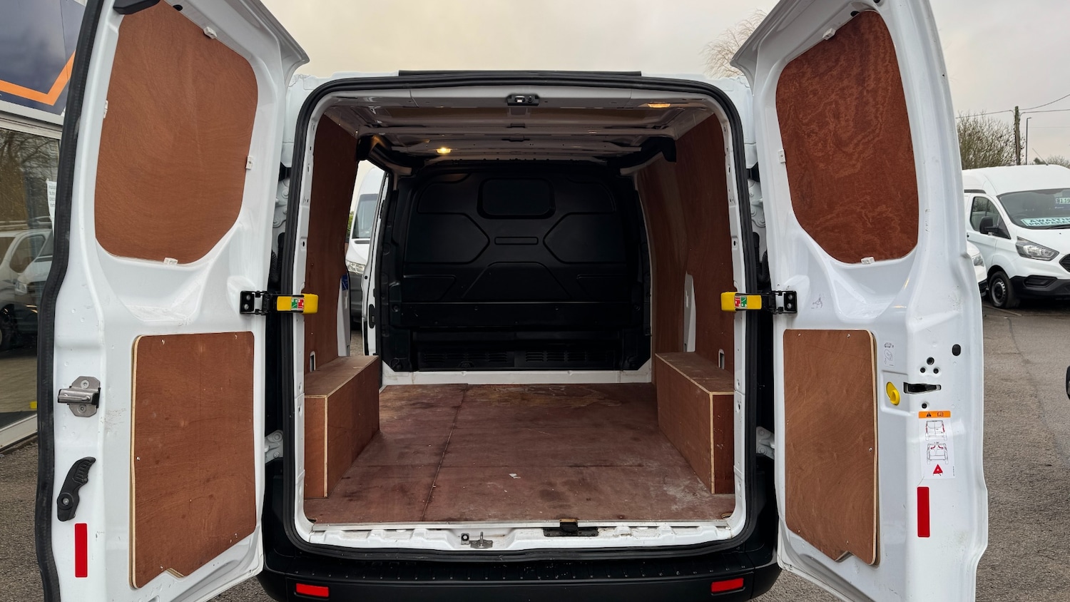 Used Ford Transit Custom 2022 for sale - 77312514: Photo 7