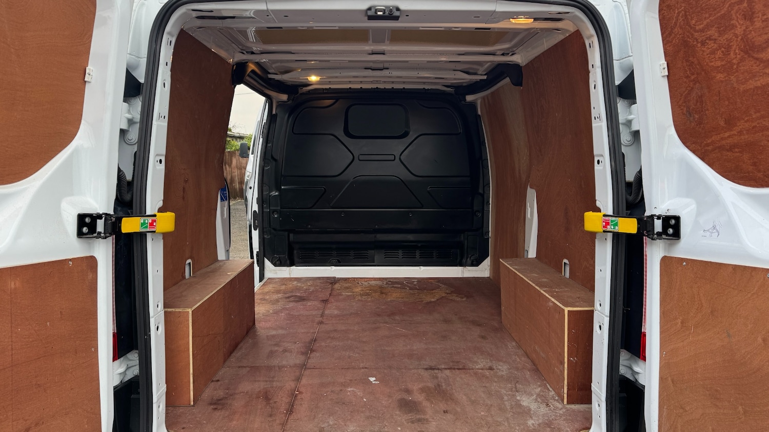 Used Ford Transit Custom 2022 for sale - 77312514: Photo 8