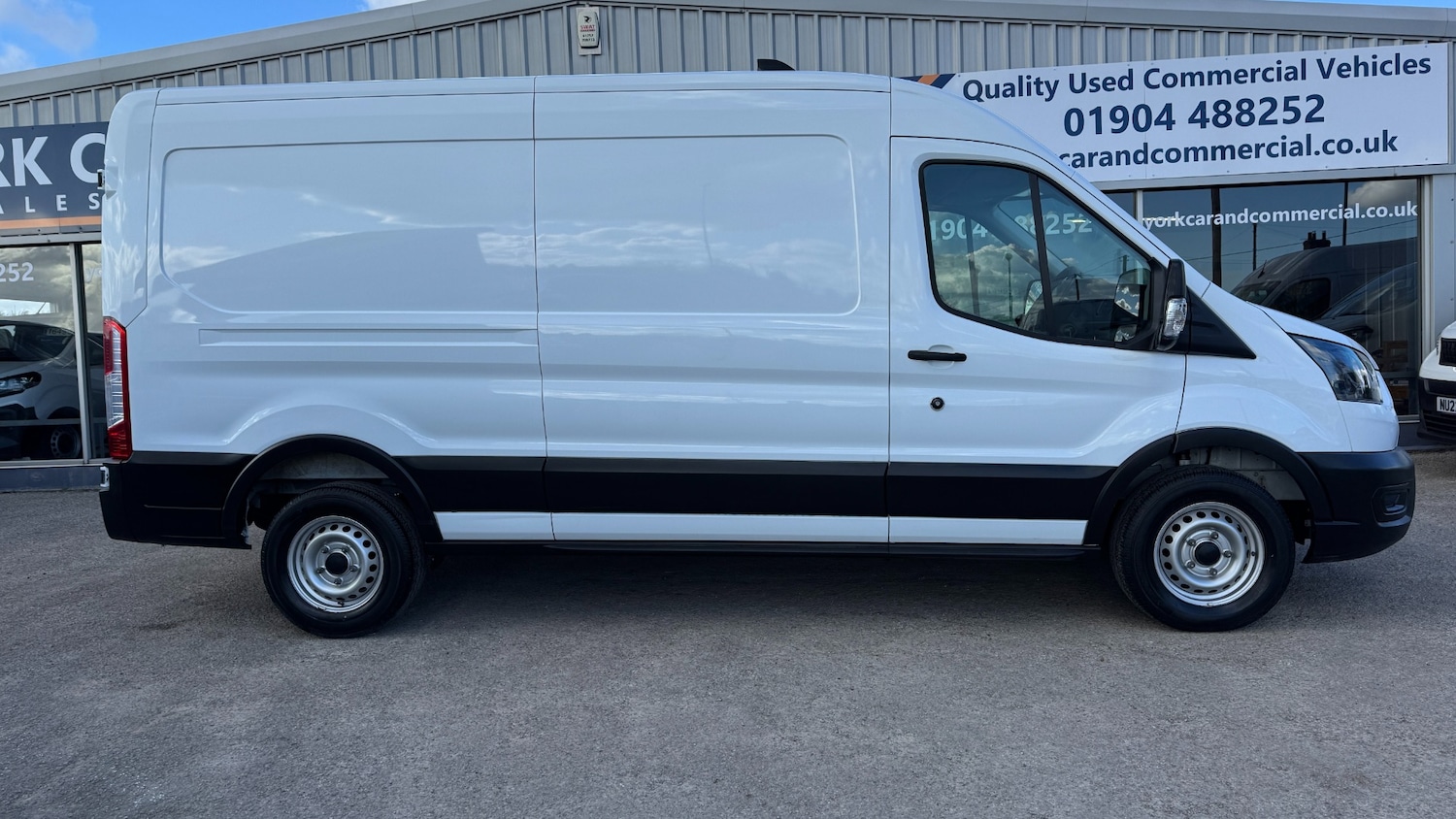 Used Ford Transit 2023 for sale - 77889360: Photo 4