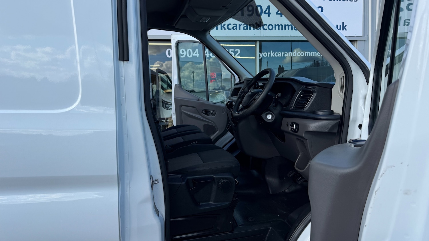 Used Ford Transit 2023 for sale - 77889360: Photo 9