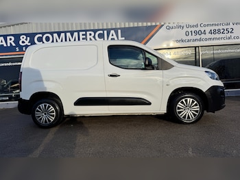 Used Citroen Berlingo 2021 for sale - 77272210: Photo