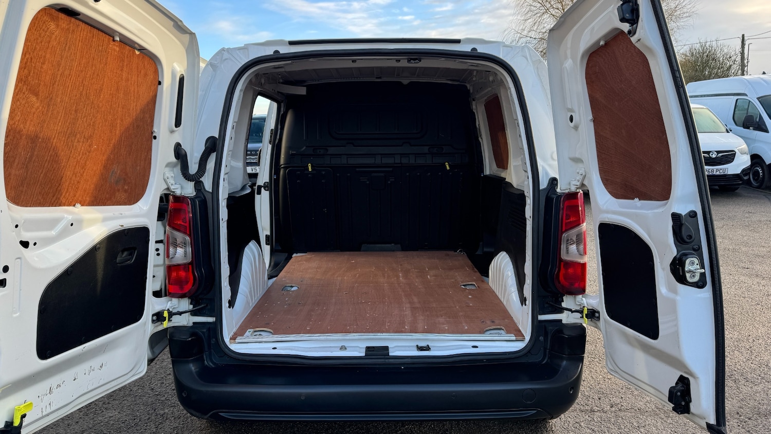 Used Citroen Berlingo 2021 for sale - 77272210: Photo 7