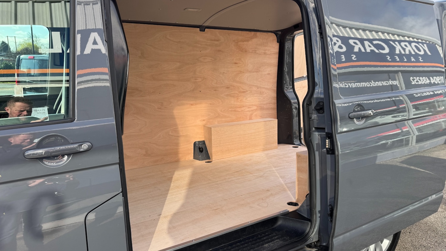 Used Volkswagen Transporter 2023 for sale - 77877200: Photo 10