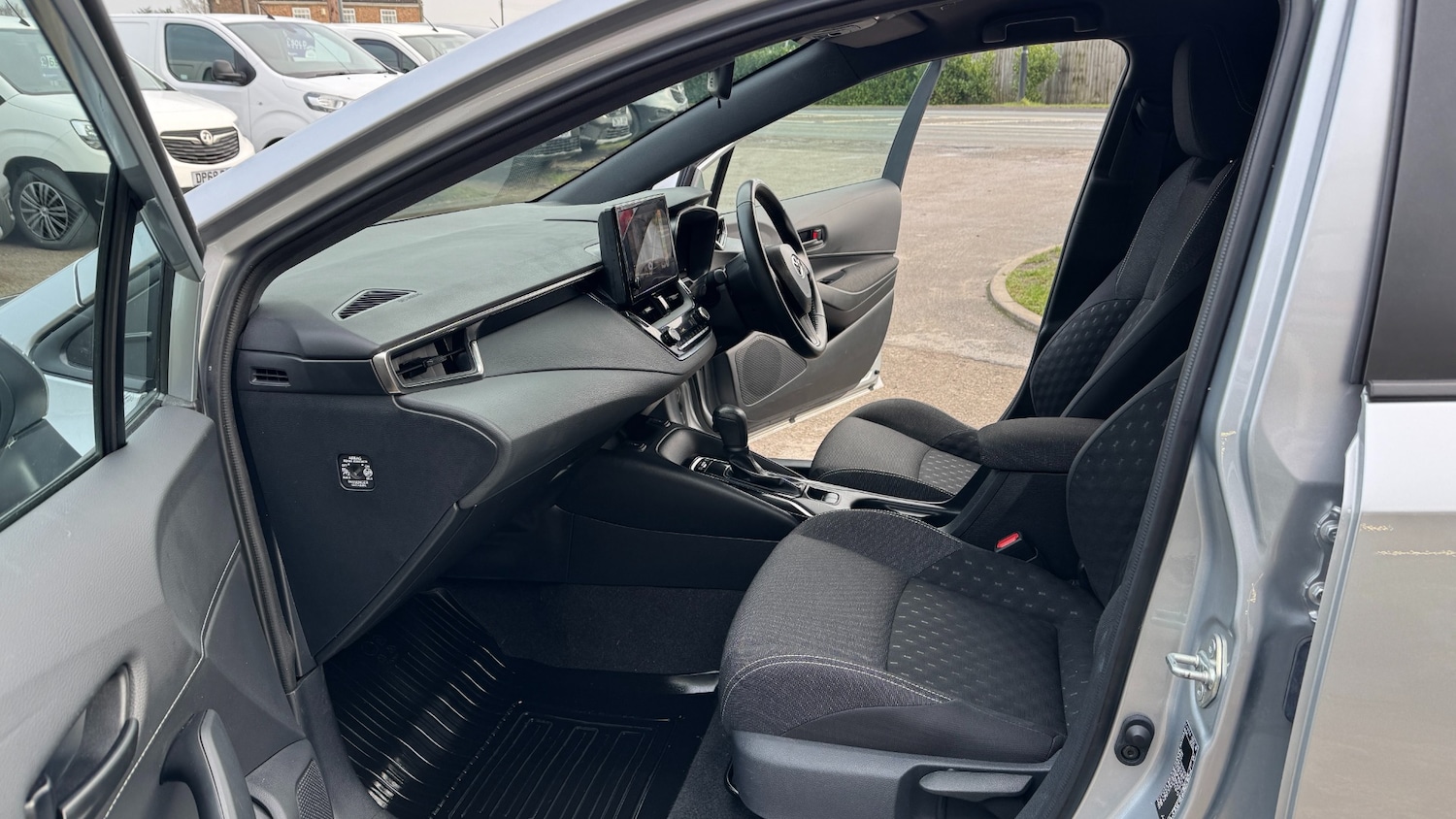 Used Toyota Corolla 2023 for sale - 77363306: Photo 11