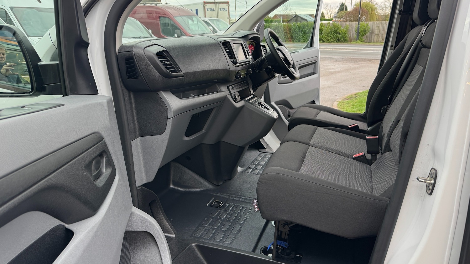 Used Peugeot Expert 2022 for sale - 76748984: Photo 12