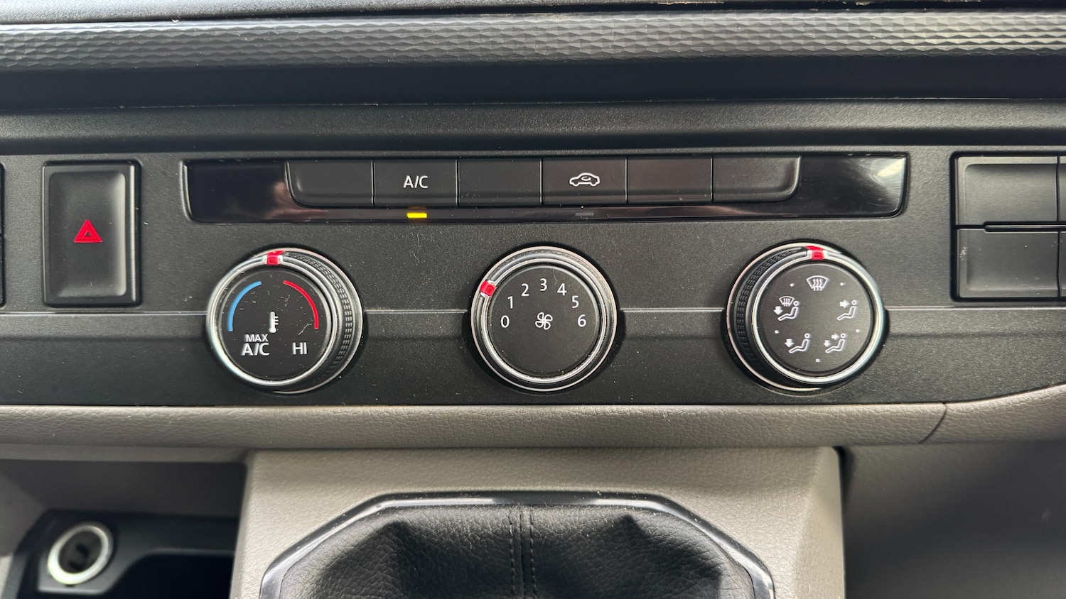 Used Volkswagen Transporter 2022 for sale - 77522133: Photo 14