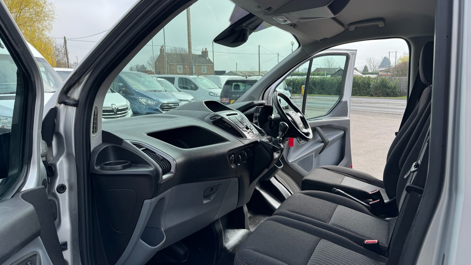 Used Ford Transit Custom 2017 for sale - 77979890: Photo 11