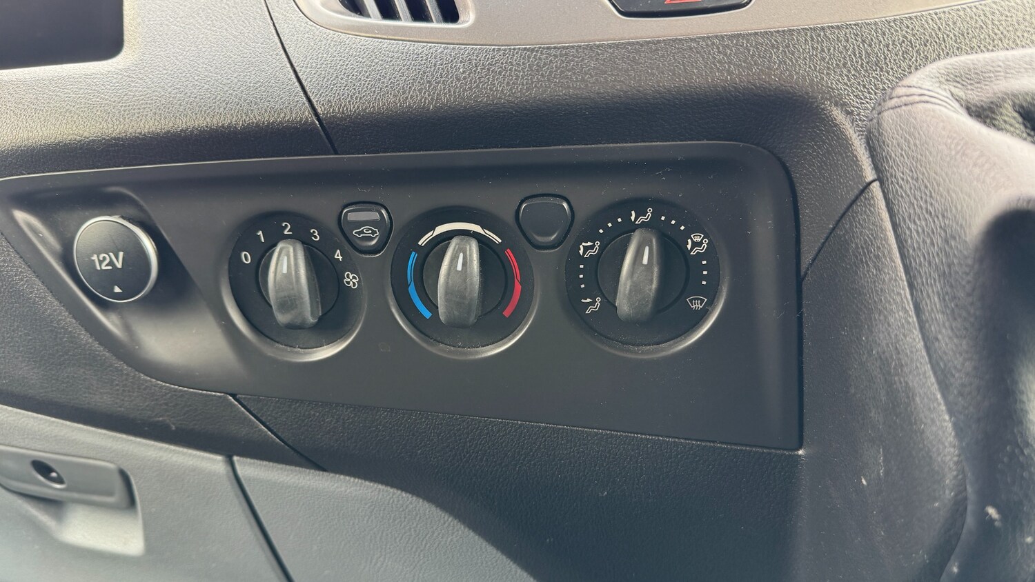 Used Ford Transit Custom 2017 for sale - 77979890: Photo 14