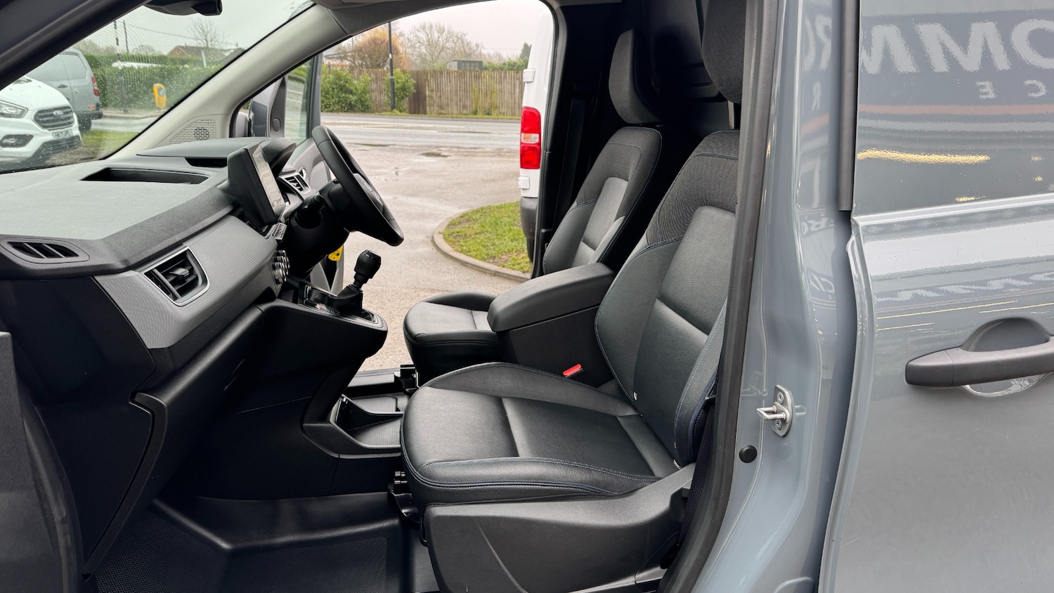 Used Nissan Other 2023 for sale - 77234267: Photo 11