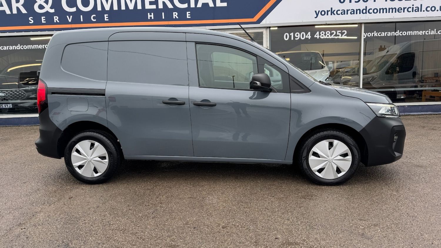 Used Nissan Other 2023 for sale - 77234267: Photo 4