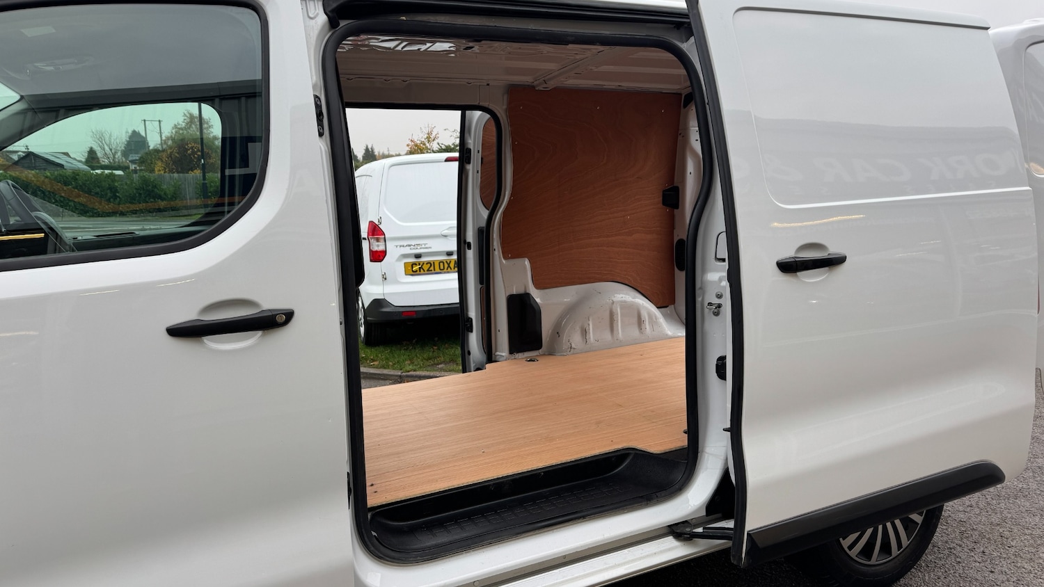 Used Peugeot Expert 2022 for sale - 76508077: Photo 9