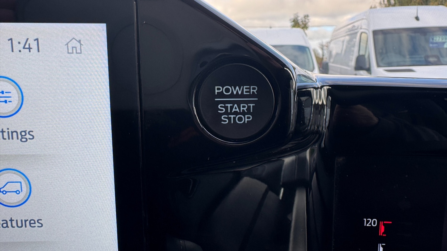 Used Ford Transit Custom 2024 for sale - 76588391: Photo 17