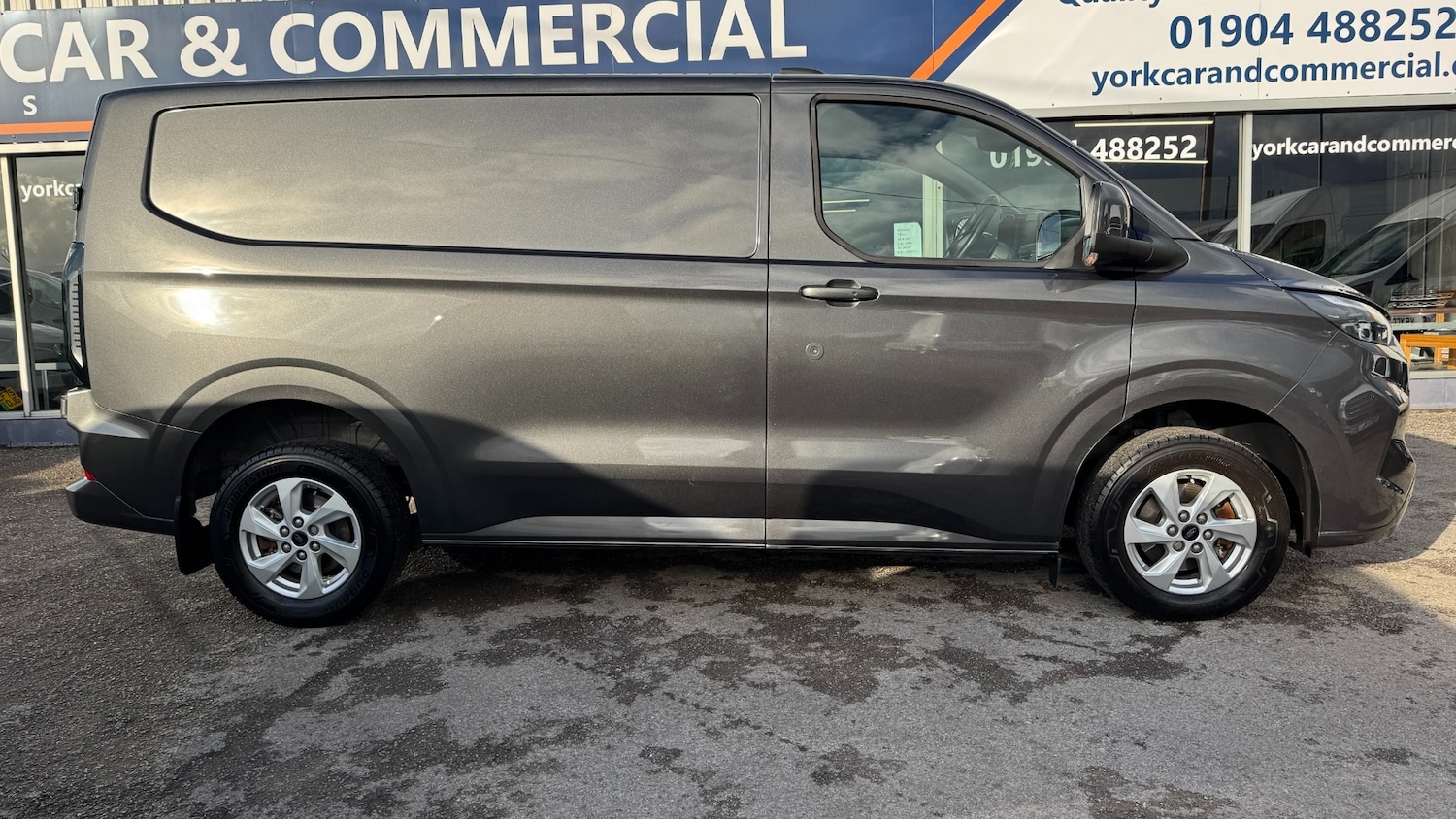 Used Ford Transit Custom 2024 for sale - 76588391: Photo 4