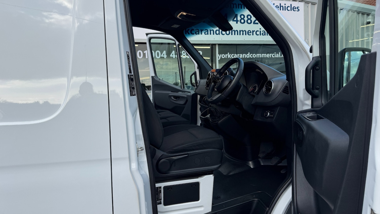 Used Mercedes-Benz Sprinter 2024 for sale - 76588370: Photo 10