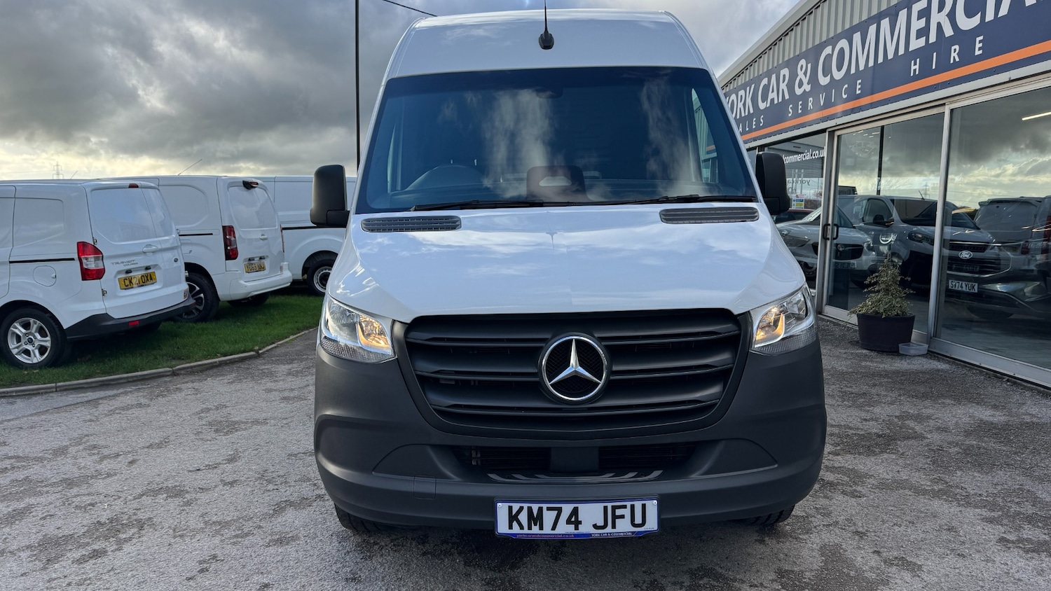Used Mercedes-Benz Sprinter 2024 for sale - 76588370: Photo 2