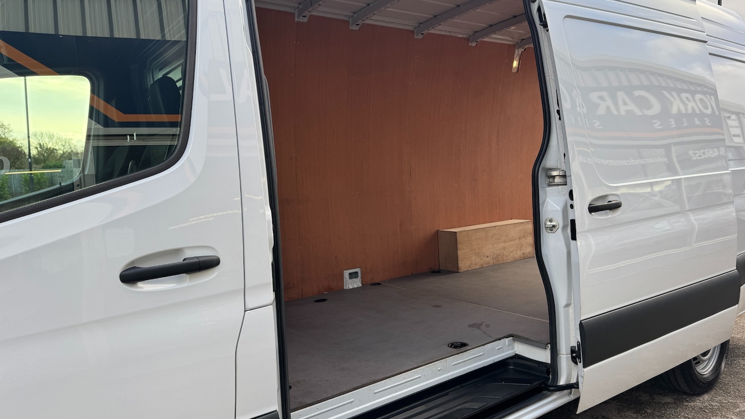 Used Mercedes-Benz Sprinter 2024 for sale - 76588370: Photo 9